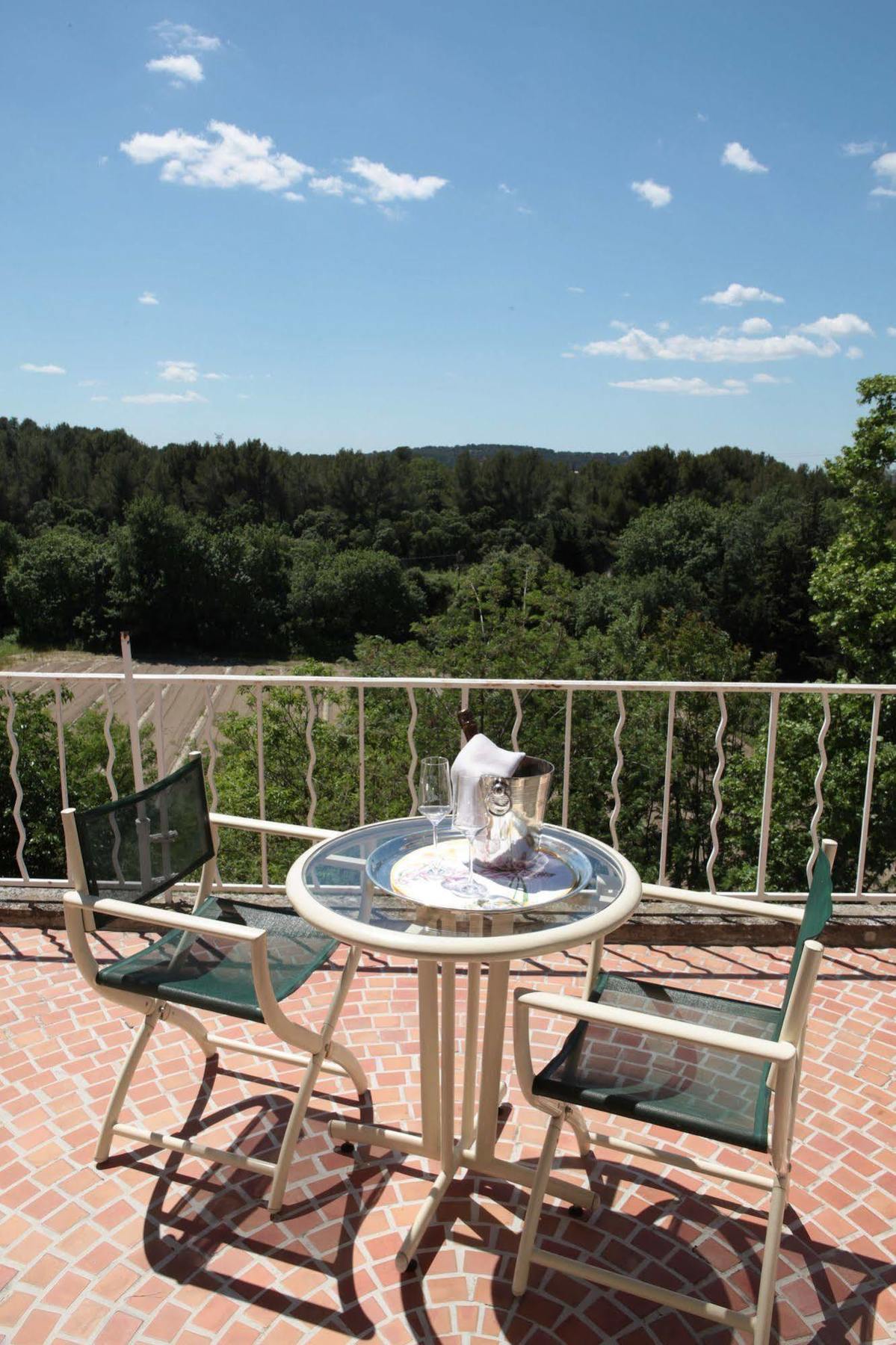 Auberge De Noves Domaine Du Deves Exteriör bild