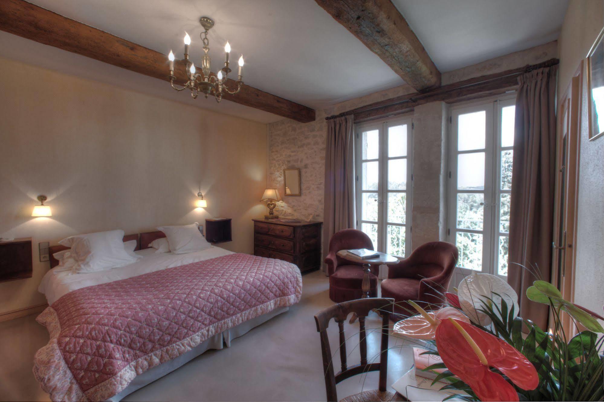 Auberge De Noves Domaine Du Deves Exteriör bild